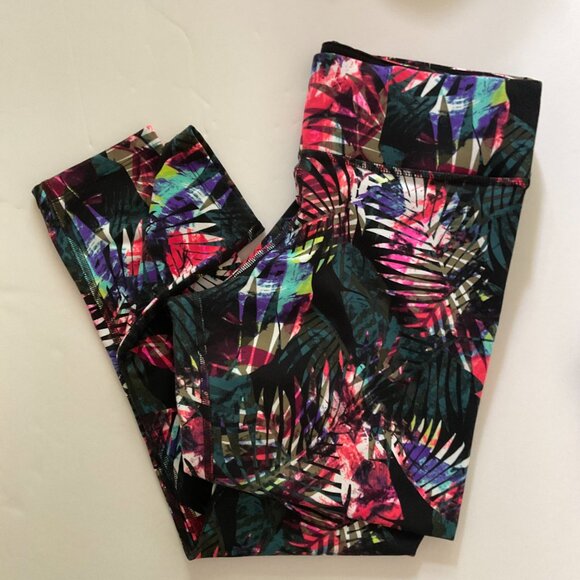 PINK VICTORIA SECRET Ultimate Leggings NWOT Size M - Picture 1 of 6